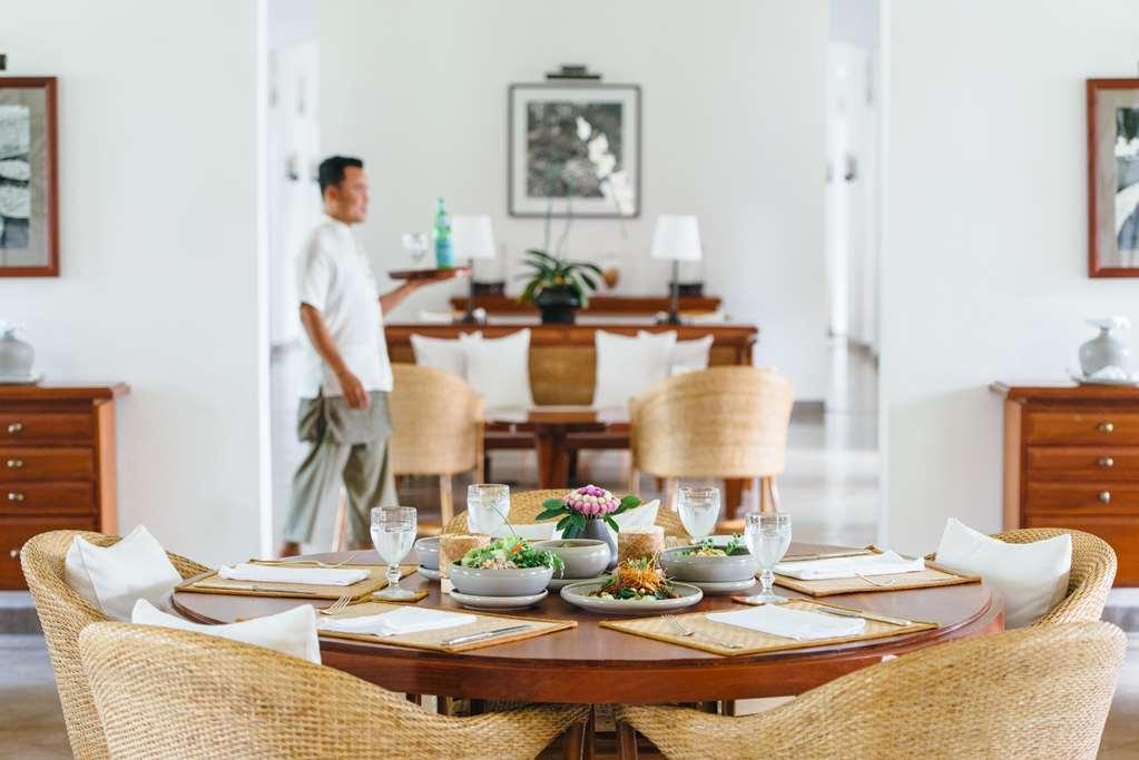 Amantaka Resort Луангпхабанг Ресторан фото